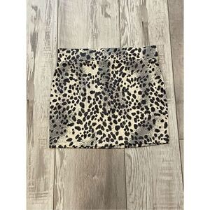 Zenana animal print mini skirt size S